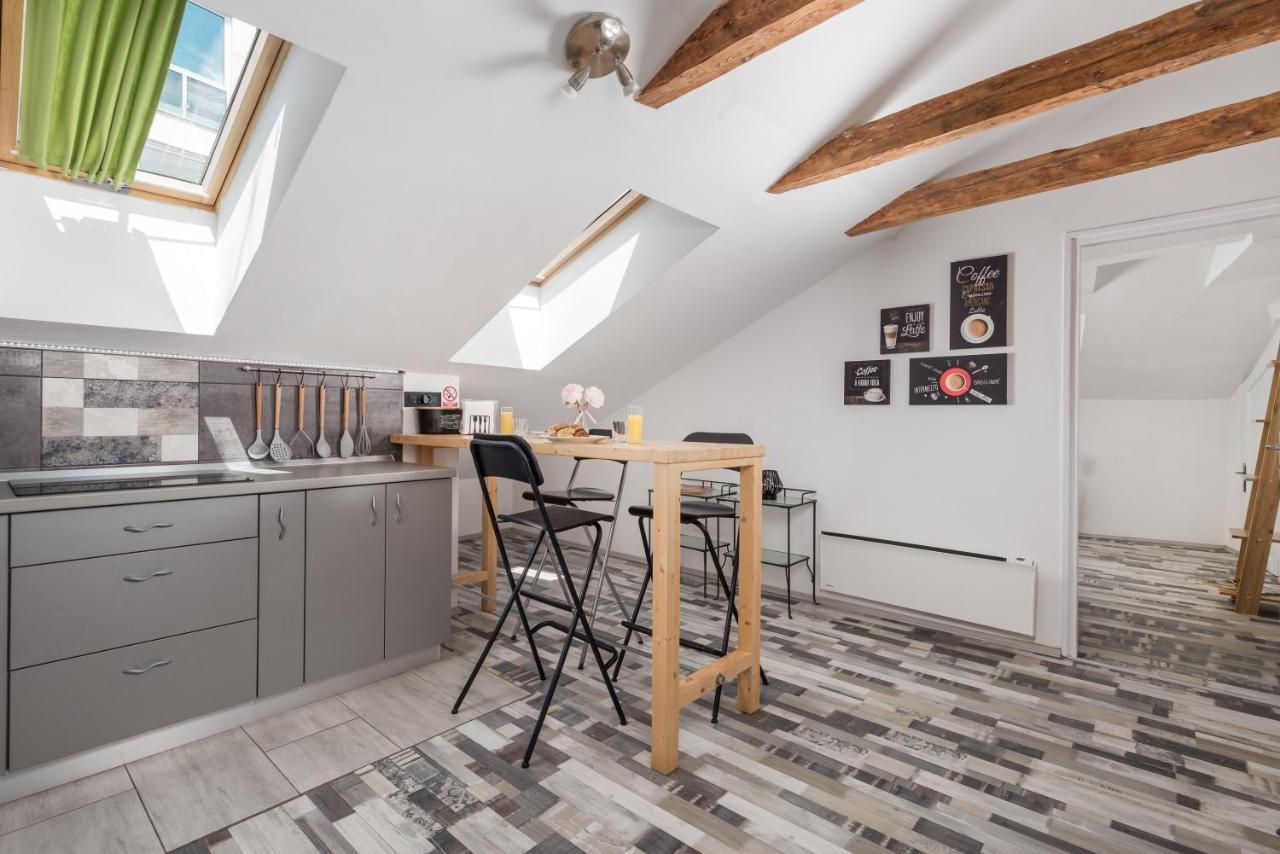 Palach Apartman
